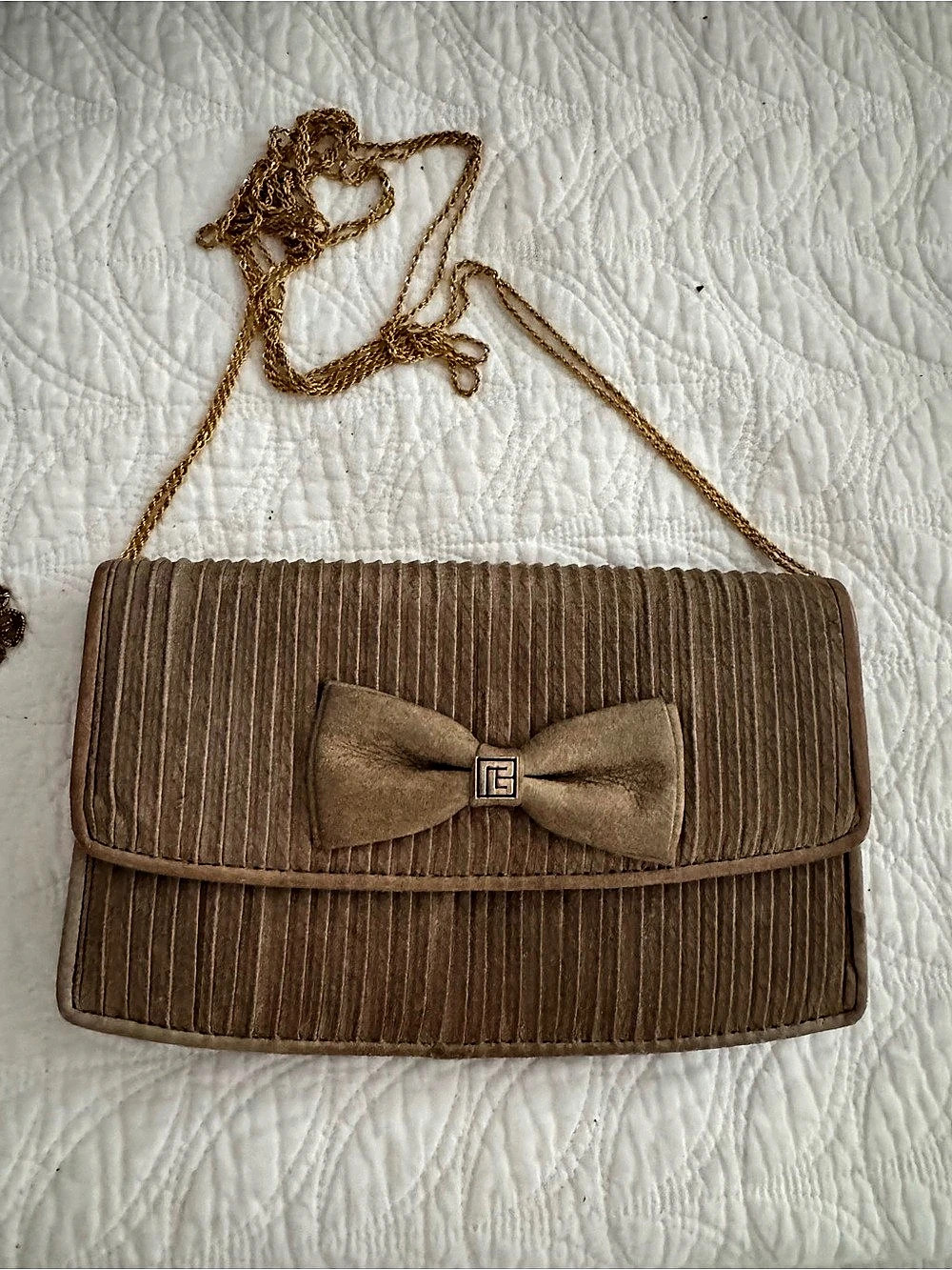 Pierre Balmain Bow Shoulder Clutch in Brown